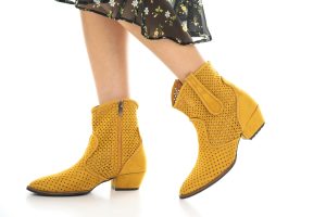 Upcycling and DIY: Making Old Clothes New Again